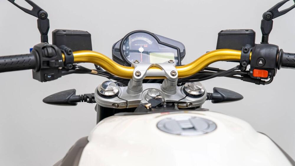 Aprilia Shiver 750 (2010 - 16) (14)