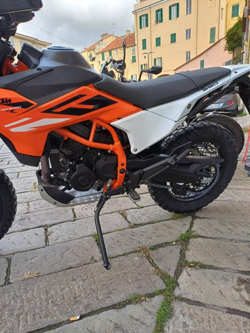 KTM 390 Enduro R (2025 - 26) (4)