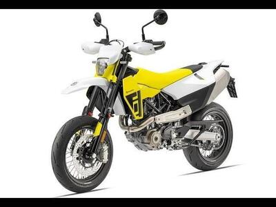 Husqvarna 701 Supermoto (2026) nuova