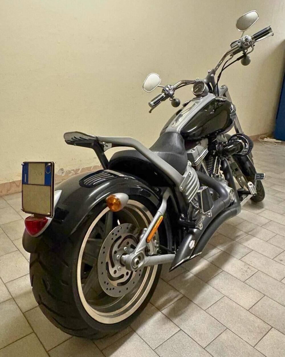 Harley-Davidson 1584 Rocker (2008 - 09) - FXCW (6)