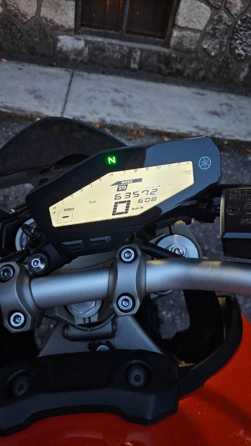 Yamaha MT-09 (2013 - 15) (3)