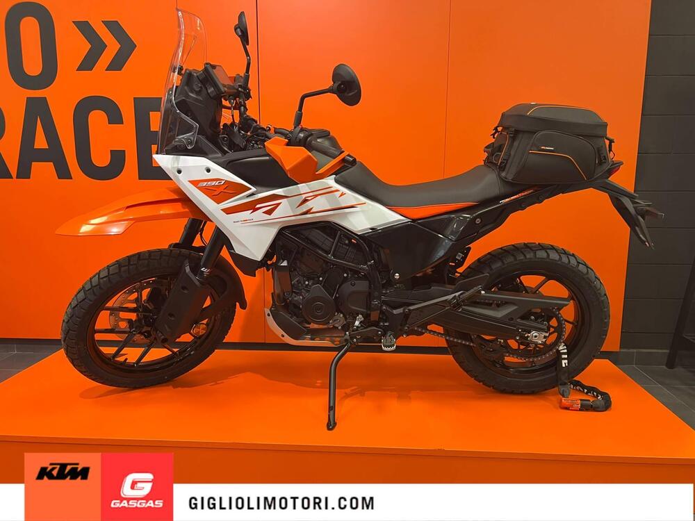 KTM 390 Adventure X (2025)