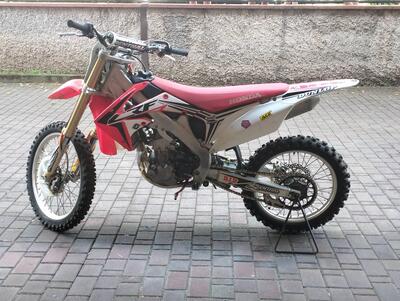 Honda CRF 250 R (2011 - 12) usata