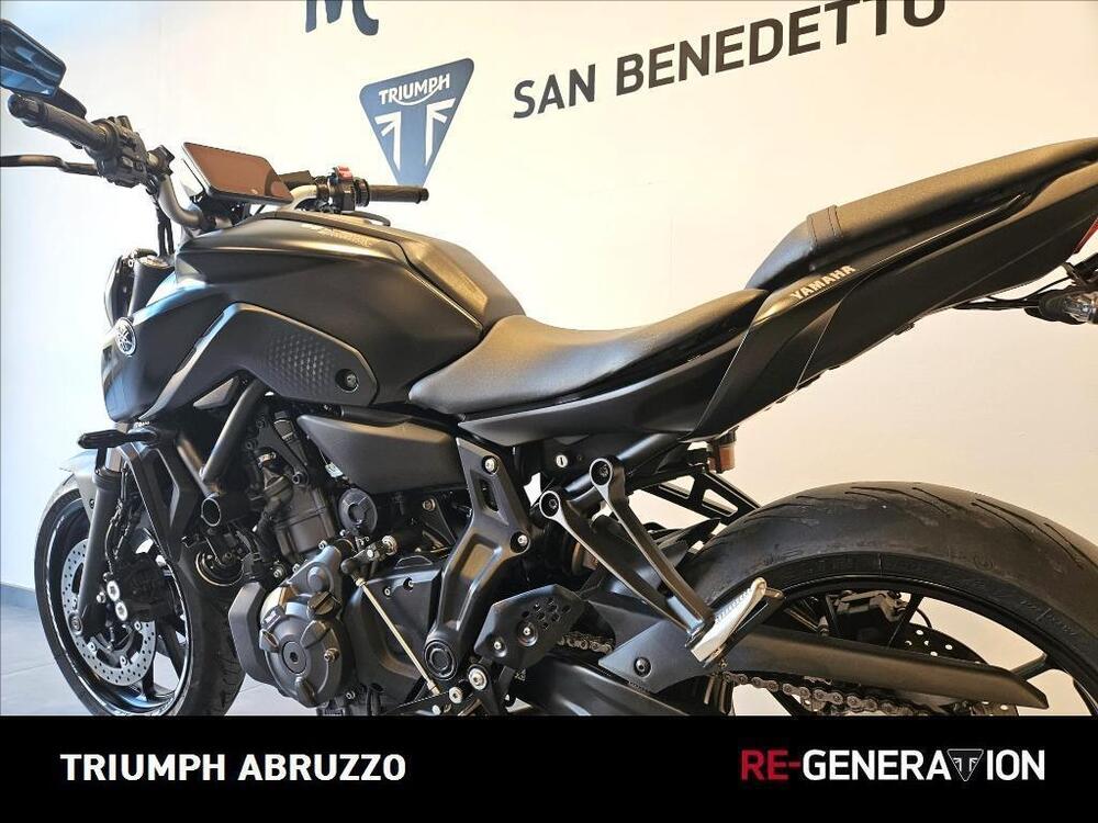Yamaha MT-07 (2021 - 24) (9)