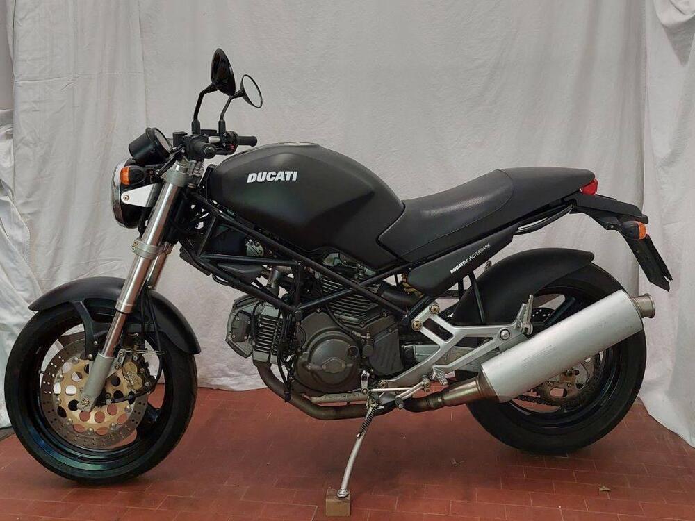 Ducati Monster dark 600