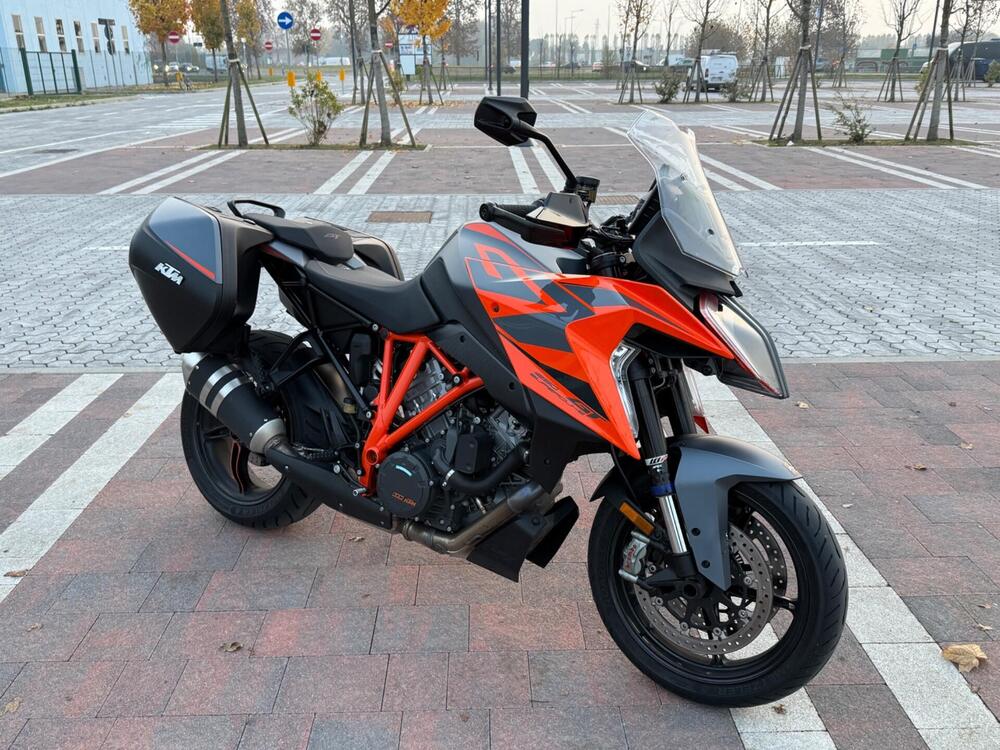 KTM 1290 Super Duke GT (2022 - 25)