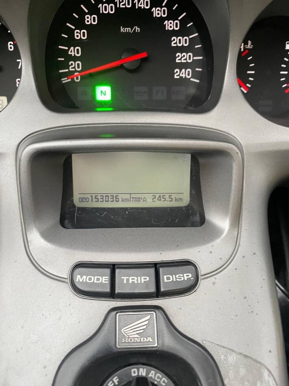 Honda GL 1800 Gold Wing (2000 - 05) (9)