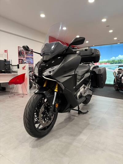 Honda Forza 750 DCT Travel (2021 - 24) usata
