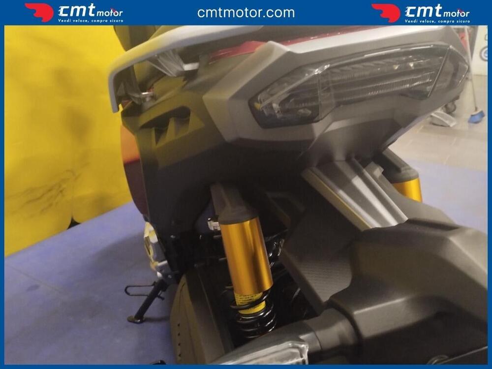 Kl Brera X 300 (2022 - 24) (10)