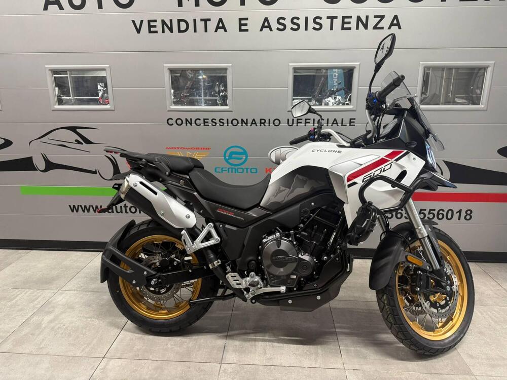 Cyclone RX600 (2025 - 26) (4)