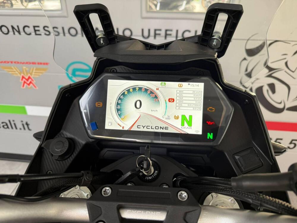 Cyclone RX600 (2025 - 26) (20)