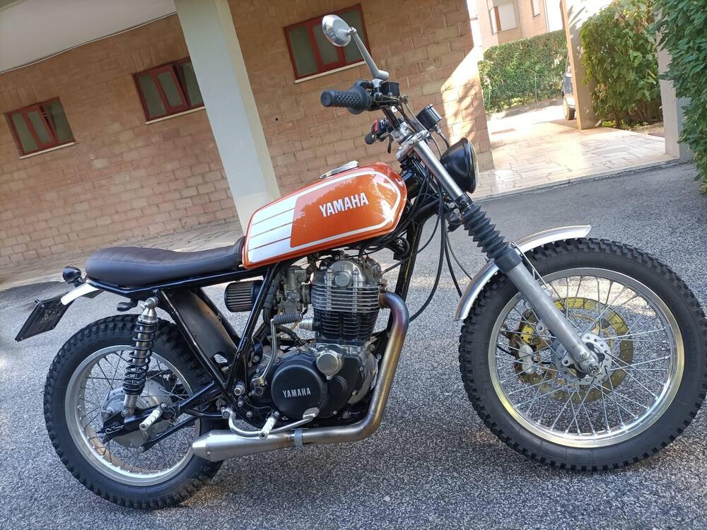 Yamaha Sr 500 (5)