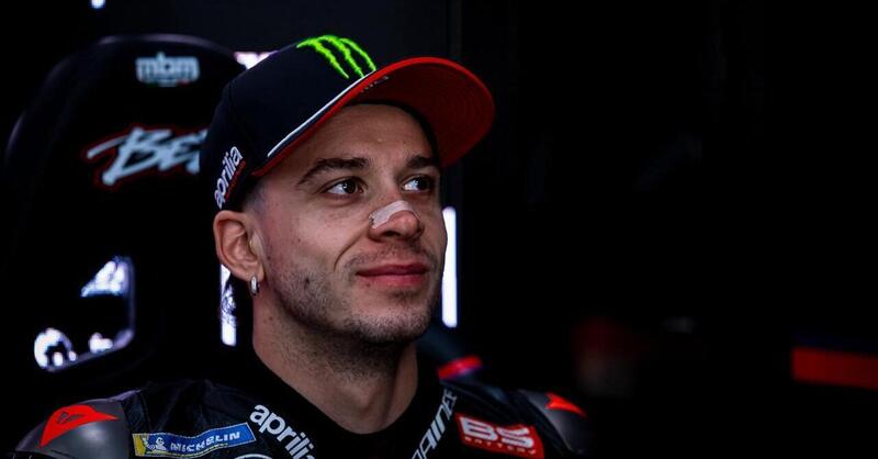 MotoGP 2025. GP di Valencia. Marco Bezzecchi: "Cosa ho visto da Pedro Acosta? Guidava pulito, glielo invidio. La caduta? Errore mio"