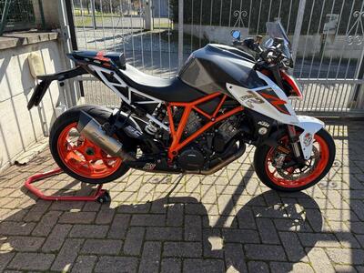 KTM 1290 Super Duke R (2019) usata