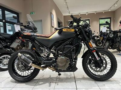 Husqvarna Svartpilen 401 (2021 - 23) usata