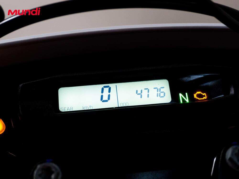 Husqvarna 701 Supermoto (2022) (12)