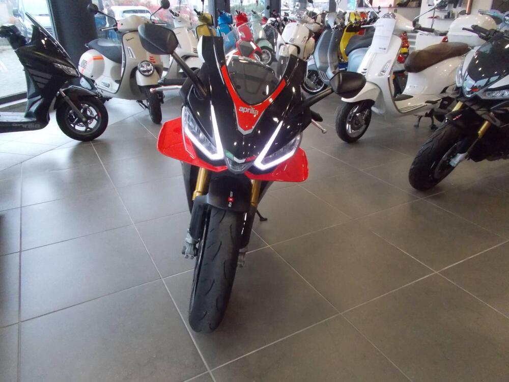 Aprilia RSV4 1100 Factory (2021 - 24) (5)