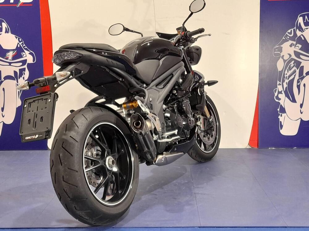 Triumph Speed Triple 1050 ABS (2011 - 15) (6)