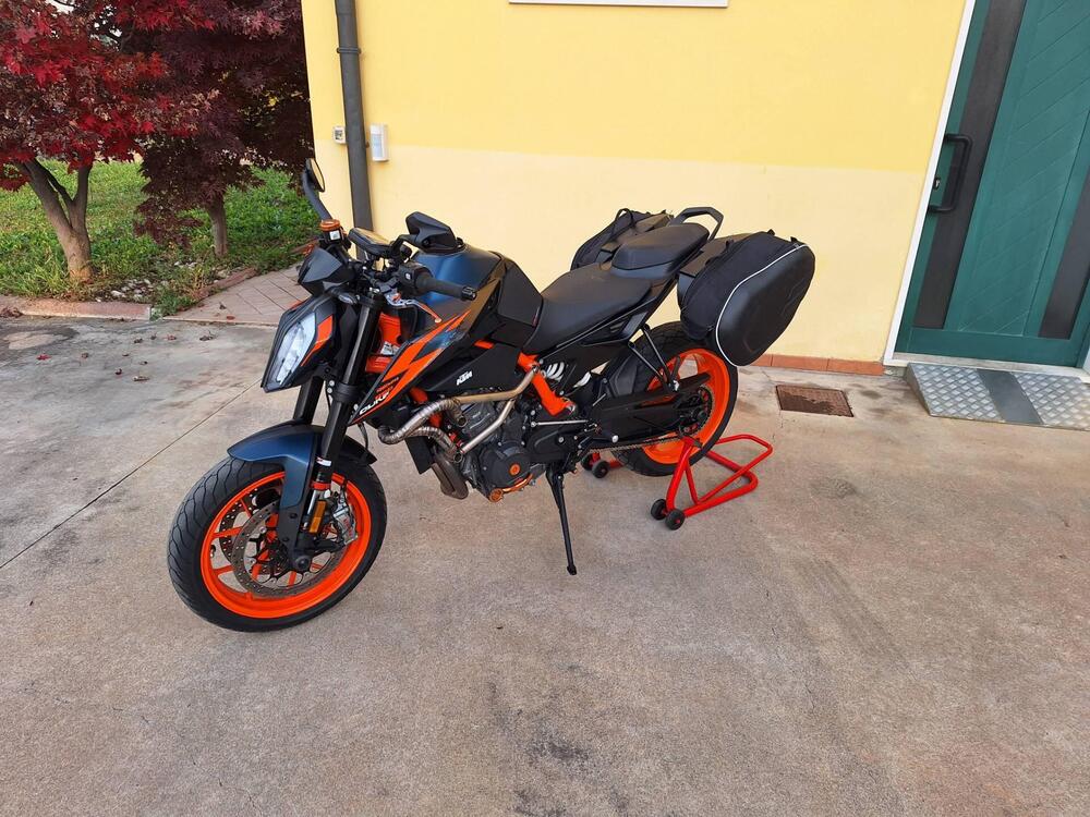 KTM 890 Duke R (2022 - 23) (8)