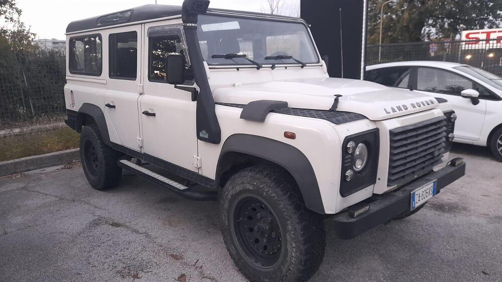Land Rover Defender usata a Pesaro-Urbino