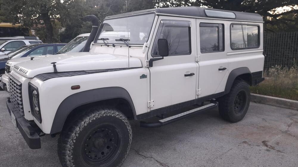 Land Rover Defender usata a Pesaro-Urbino (6)