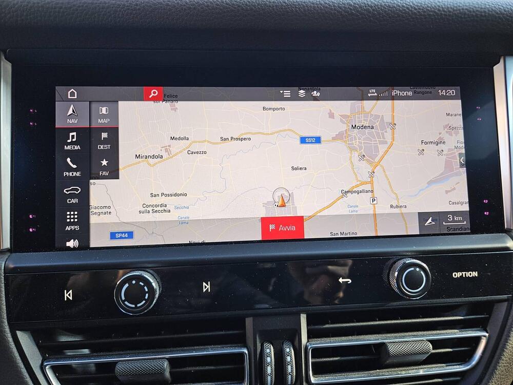 Porsche Macan usata a Modena (15)