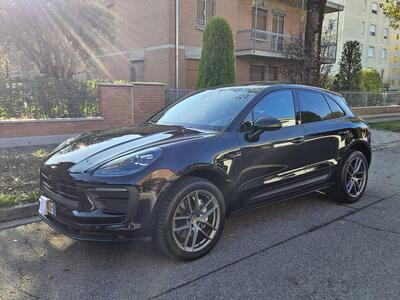 Porsche Macan 2.0 265cv pdk del 2022 usata a Carpi