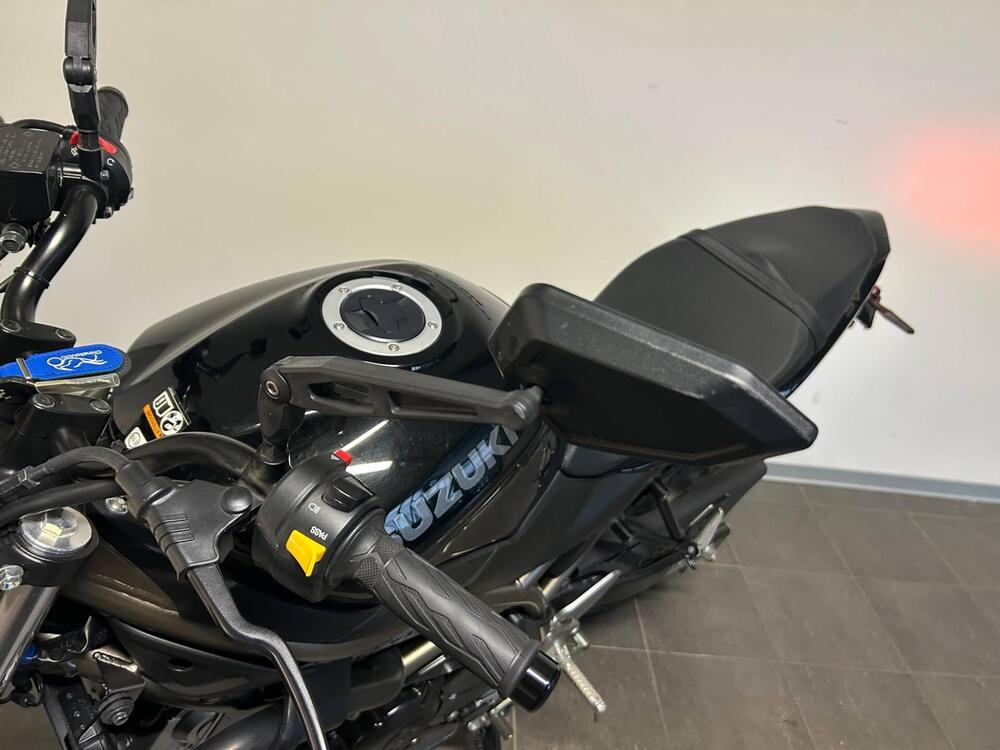 Suzuki SV650 (2021 - 24) (6)