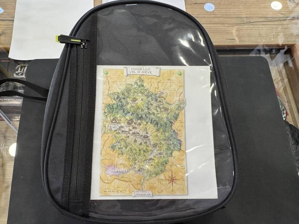 BORSA SERBATOIO GIVI EA142