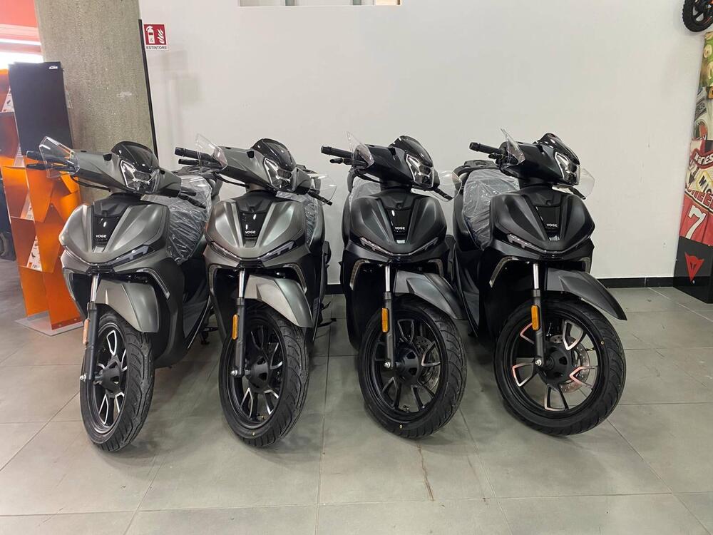 Voge Sfida SR16 200 (2025 - 26)