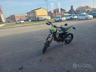 Fantic Motor Motard 125 Competition 4t (2020) usata