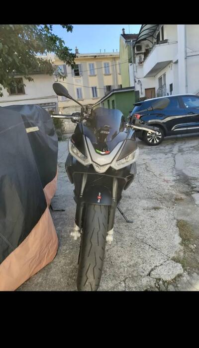 Aprilia Tuono 660 (2021 - 25) usata