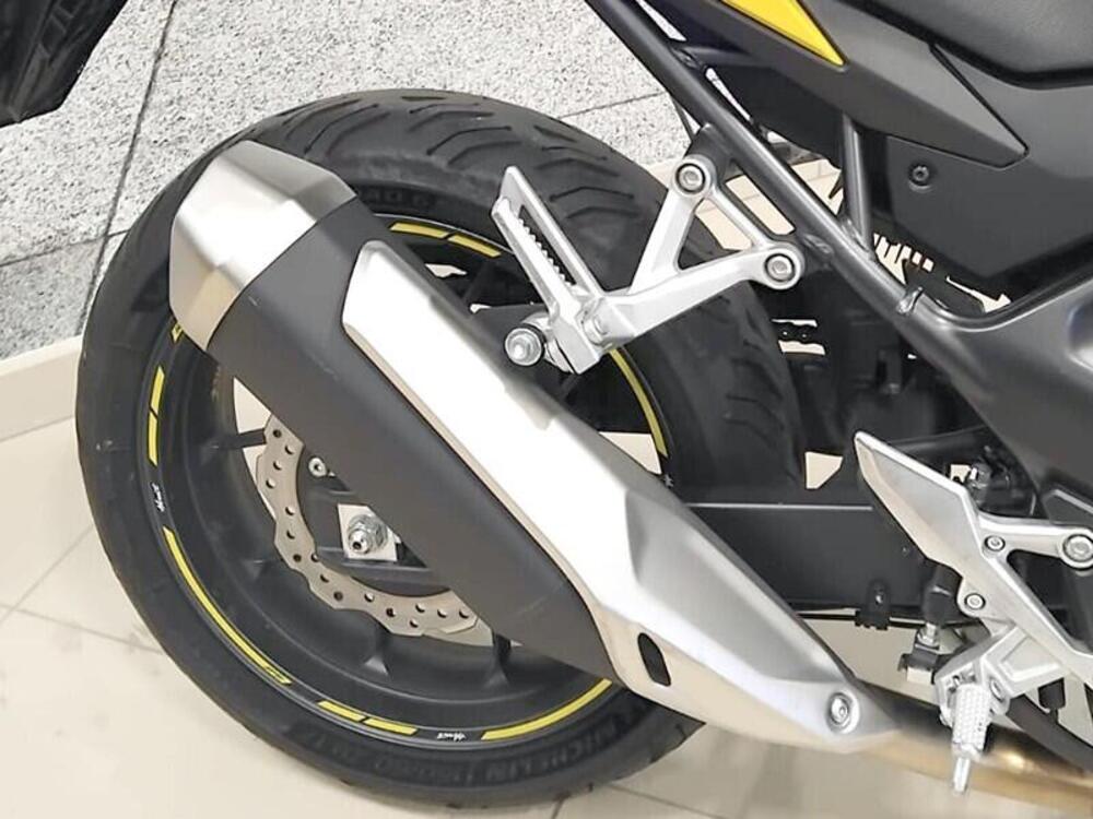 Honda CB 750 Hornet (2023 - 24) (2)