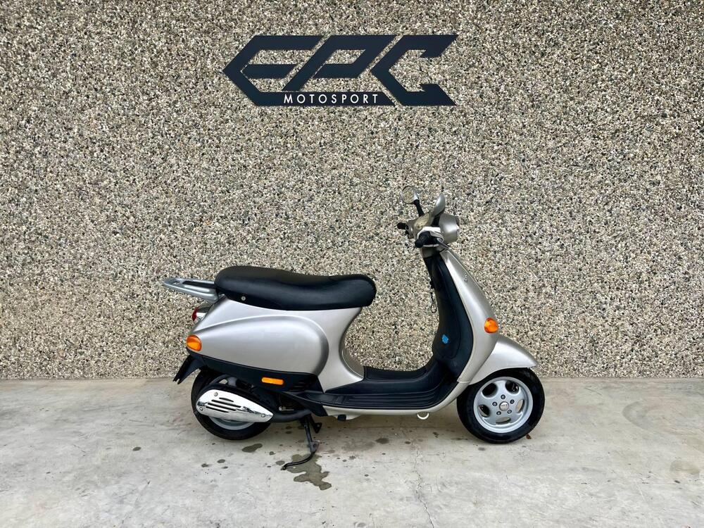 Vespa 50 ET2 (1997 - 98)