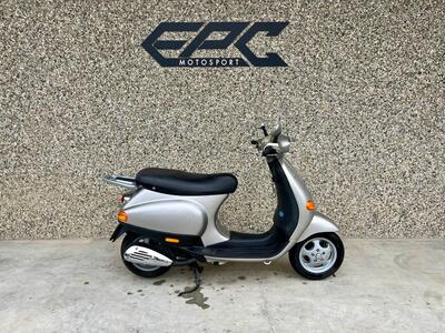 Vespa 50 ET2 (1997 - 98) usata