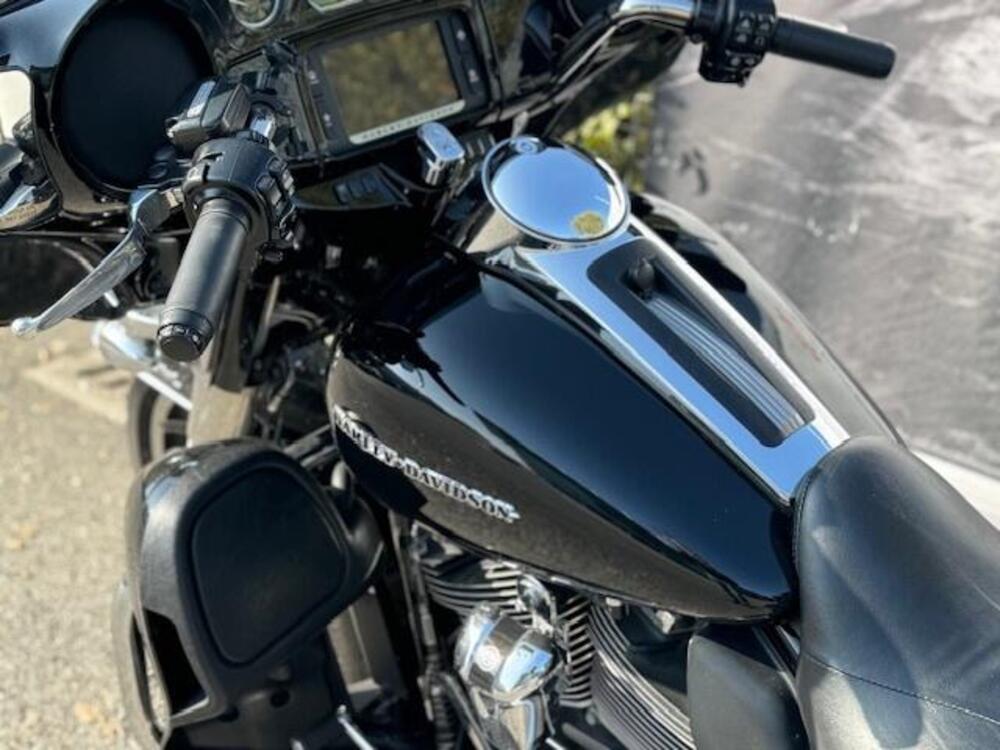 Harley-Davidson 107 Electra Glide Ultra Limited (2017 - 18) - FLHTK (8)