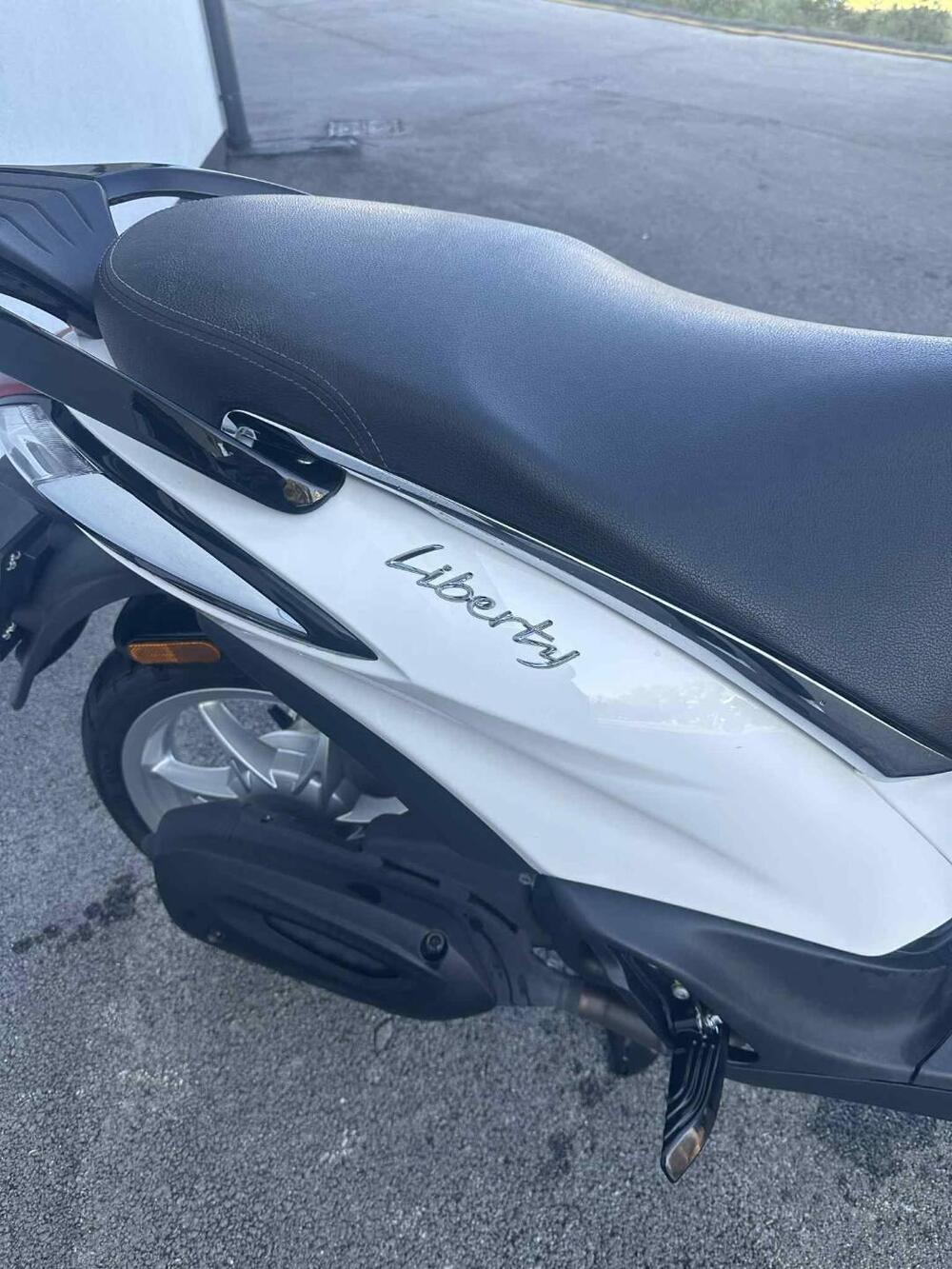 Piaggio Liberty 50 3V (2021 - 24) (7)