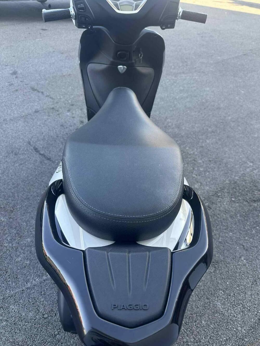 Piaggio Liberty 50 3V (2021 - 24) (9)