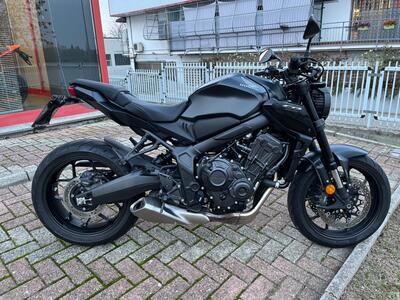 Honda CB 650 R (2021 - 23) usata