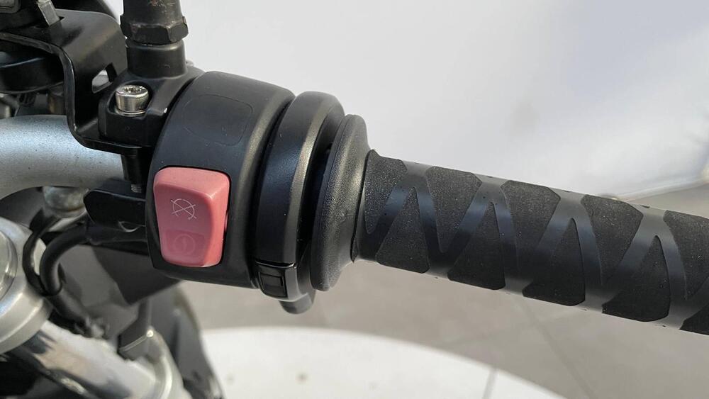 Bmw F 800 R (2009 - 11) (15)