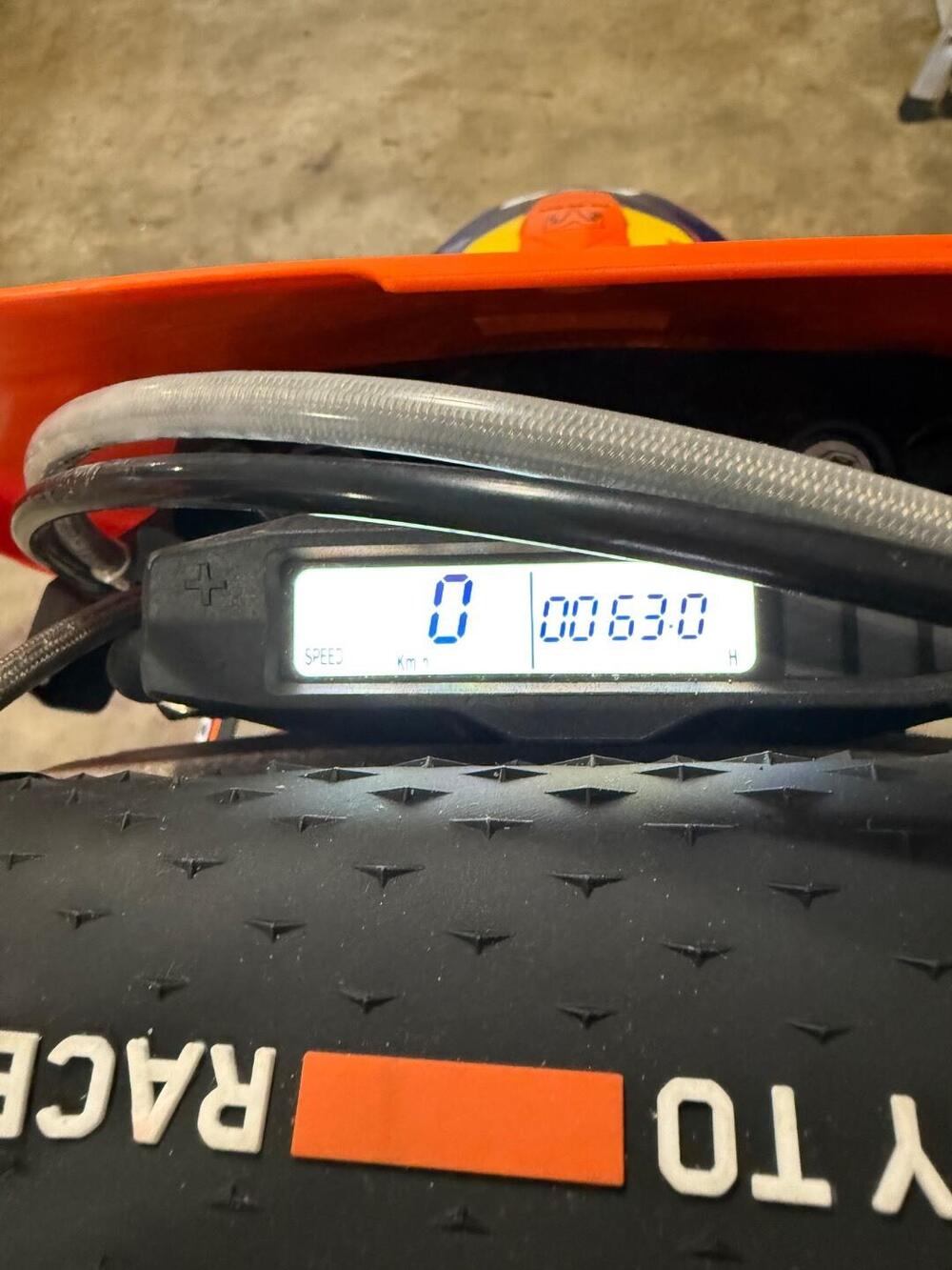 KTM 250 EXC-F (2024) (3)