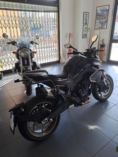 CFMOTO 800NK Sport (2023 - 25) usata