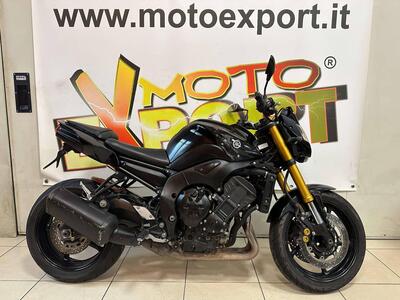 Yamaha FZ8 (2010 - 12) usata
