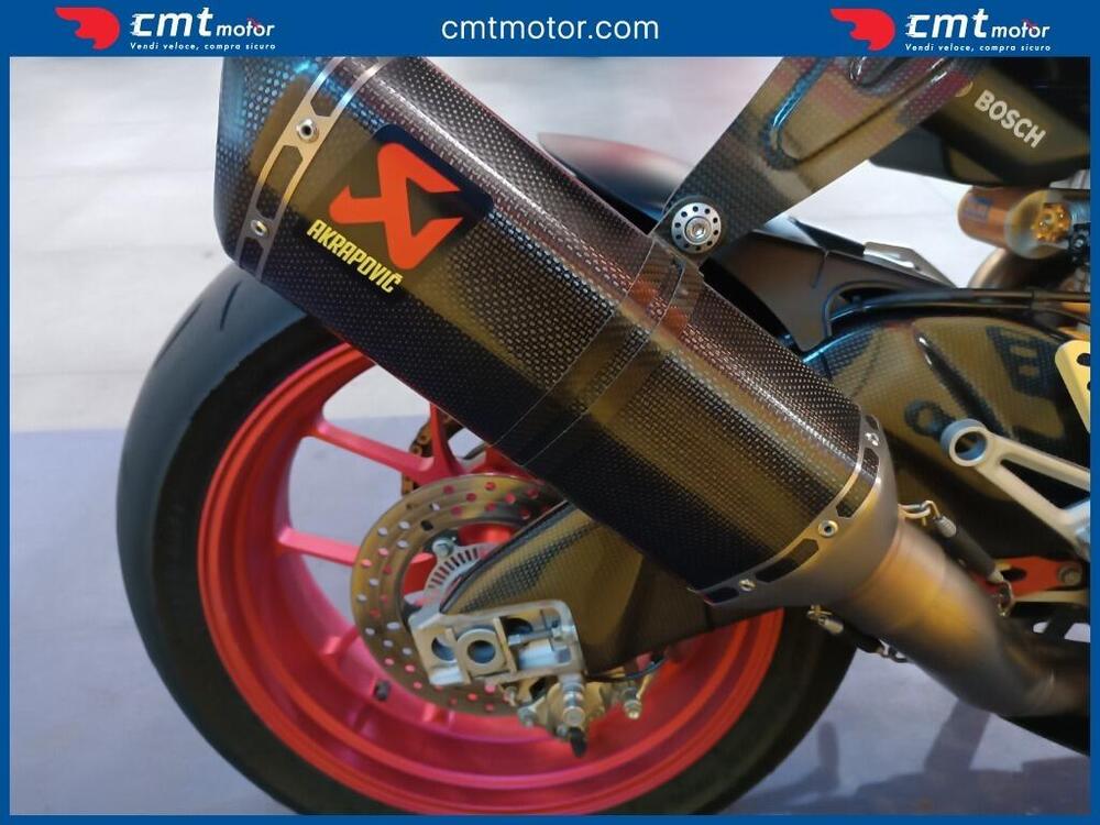 Aprilia RSV4 RF ABS (2015 - 17) (12)