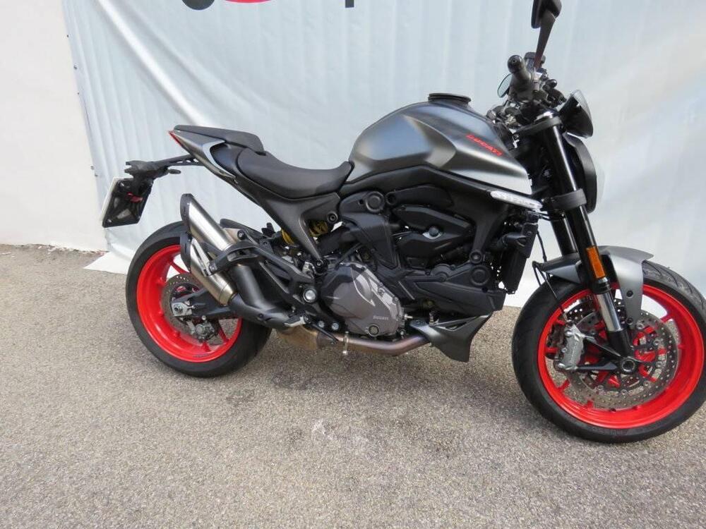 Ducati Monster 937 + (2021 - 25) (2)