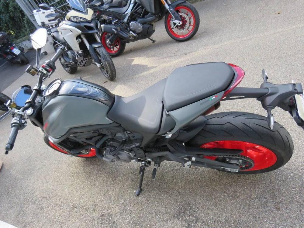 Ducati Monster 937 + (2021 - 25) (5)