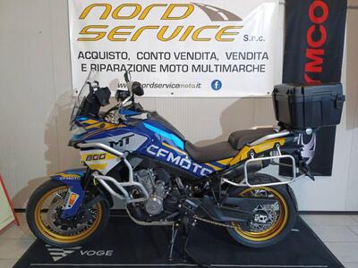 CFMOTO 800MT Touring (2022 - 25) usata