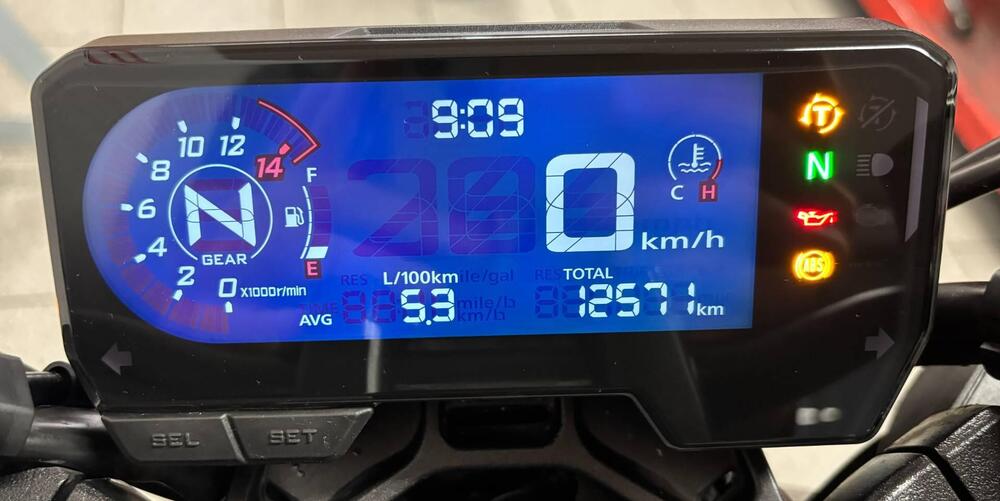 Honda CB 650 R (2021 - 23) (4)