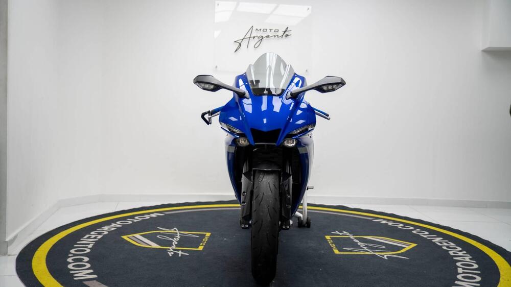Yamaha YZF R1 (2020 - 25) (5)