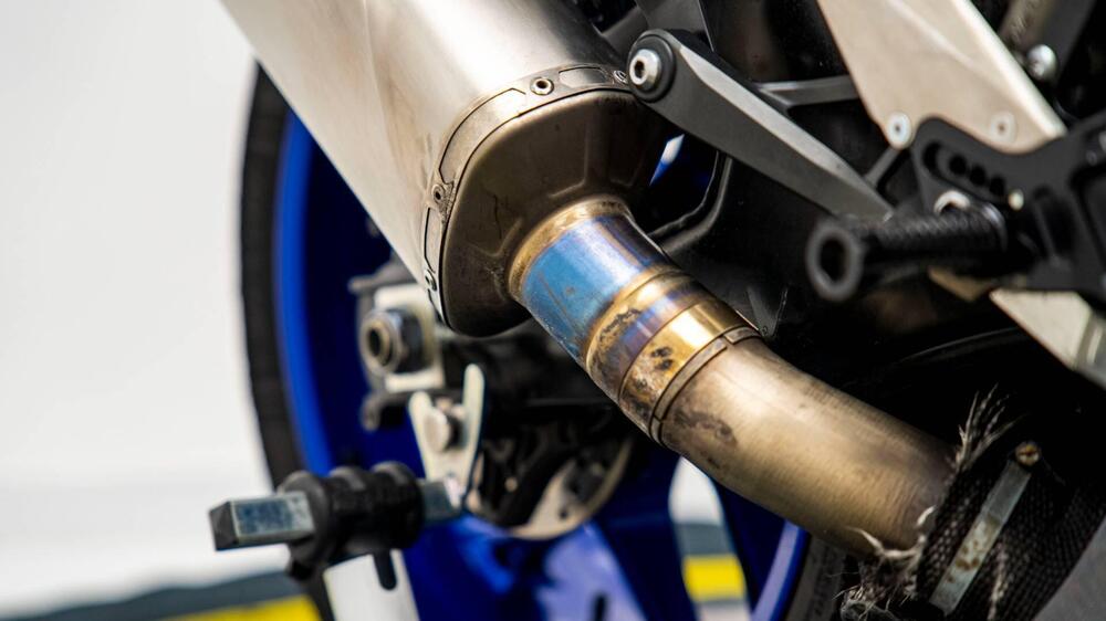 Yamaha YZF R1 (2020 - 25) (15)